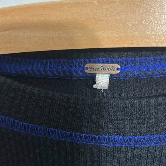 Free people Women's Tops & Tees Thermals & Henleys Zip It Cuff Thermal - Picture 2 of 4